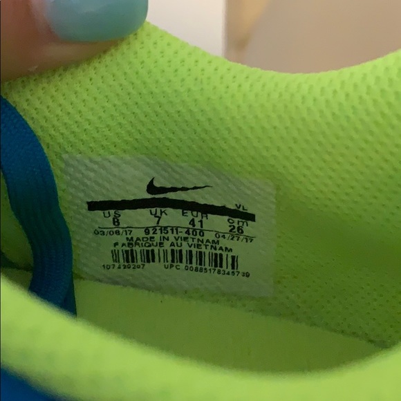 Brand New Nike Soccer Cleats - Picture 8 of 8
